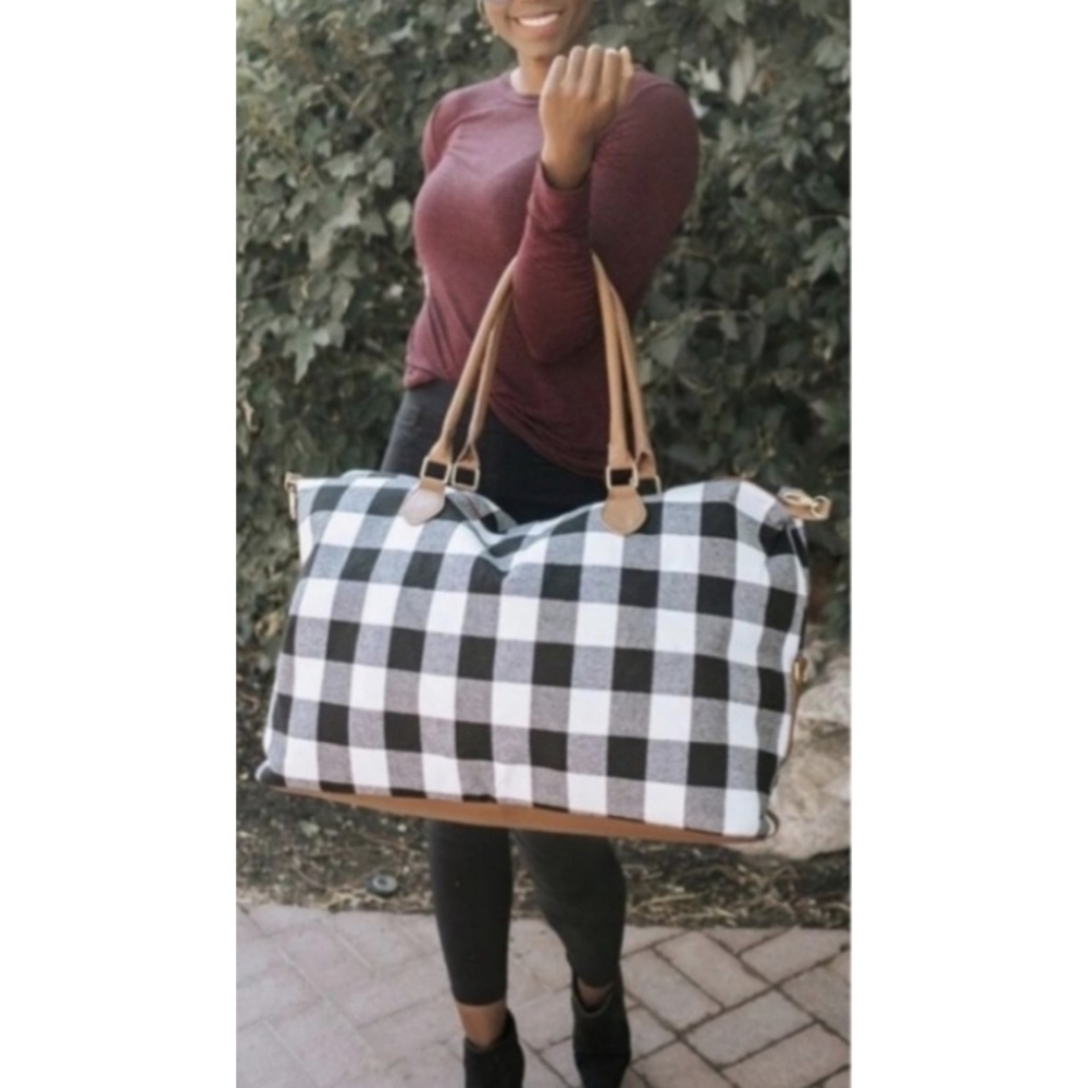 5⭐ Black & white buffalo plaid oversized weekender duffle bag vegan leather